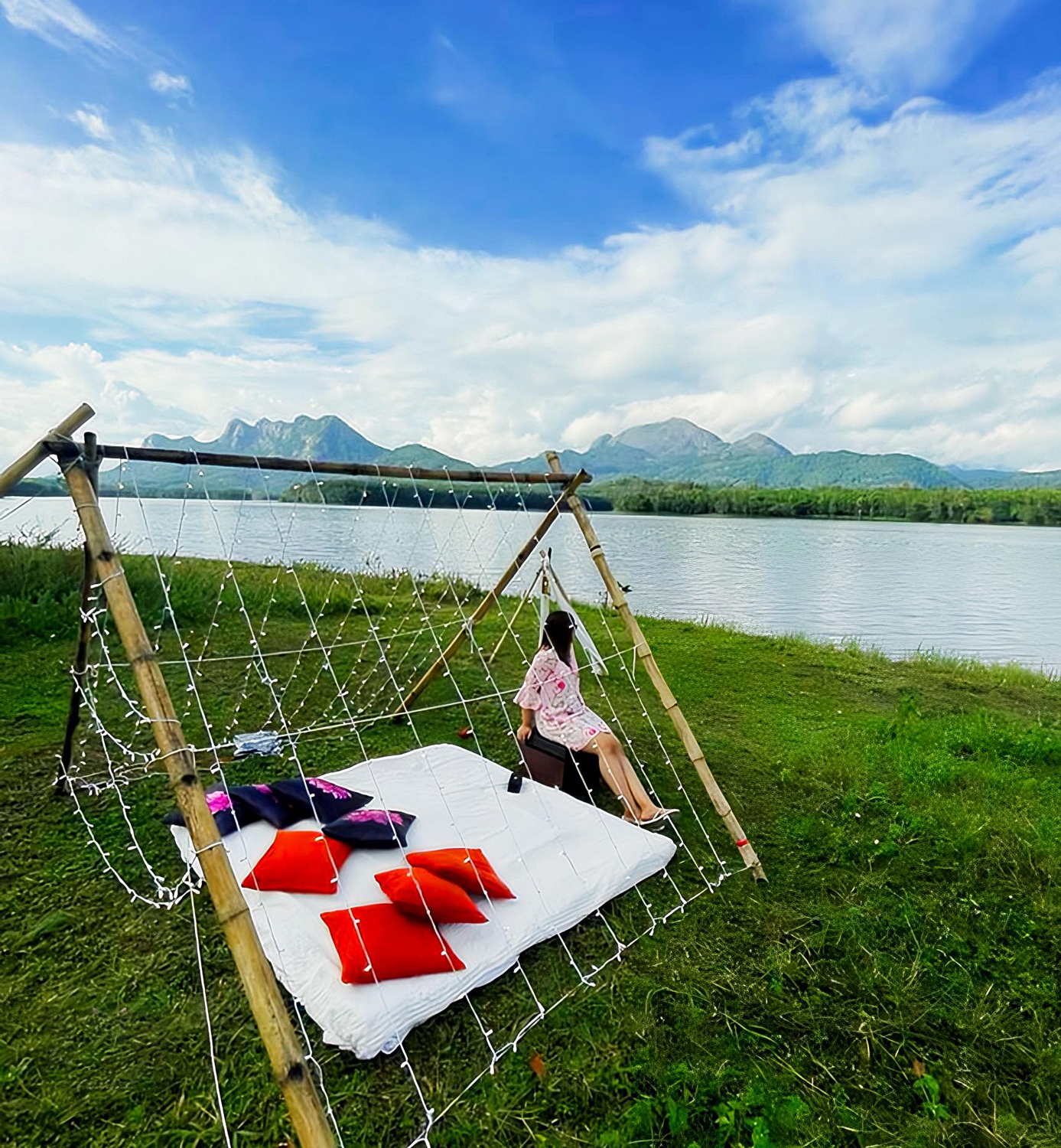 5-Lakeside-picnic-Anantya-by-the-lake-2