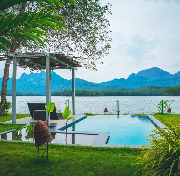 1-sadhana-pool-villa-thumb_F